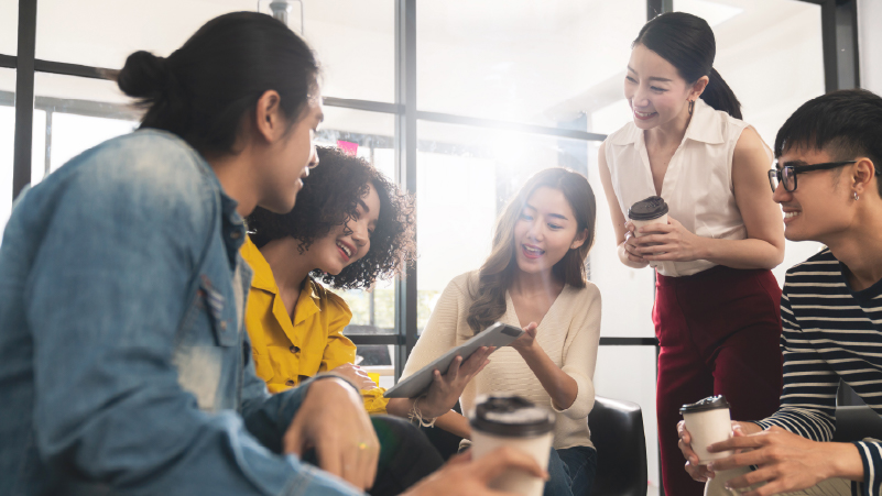 コミュニケーションを活性化！ラウンジスペースを採用したオフィスデザインのポイント