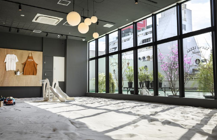 映えだけではない店舗デザインを行った当社の施工事例　神奈川県横浜市　店舗テナント