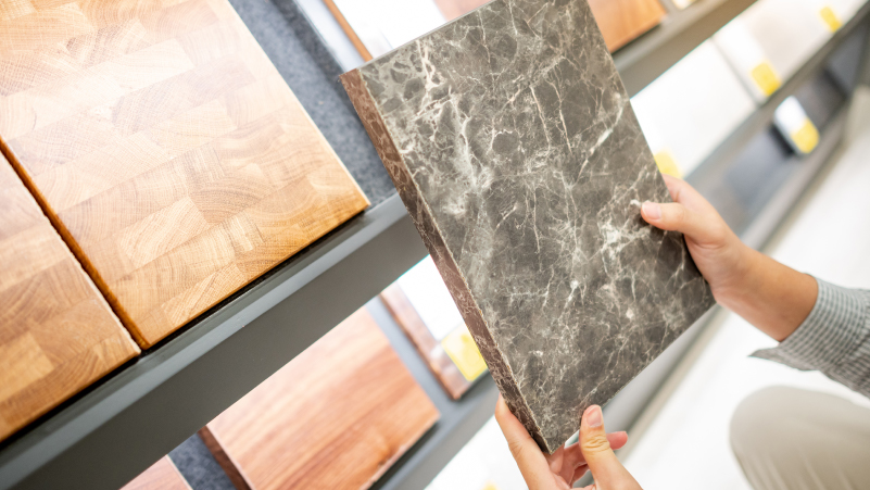 デザイン性を高める床塗装の種類